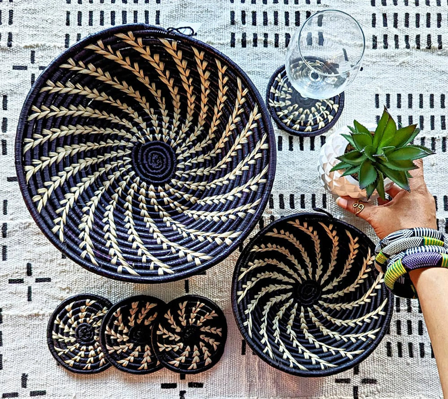 Handwoven Spiral Raffia Grass African Basket