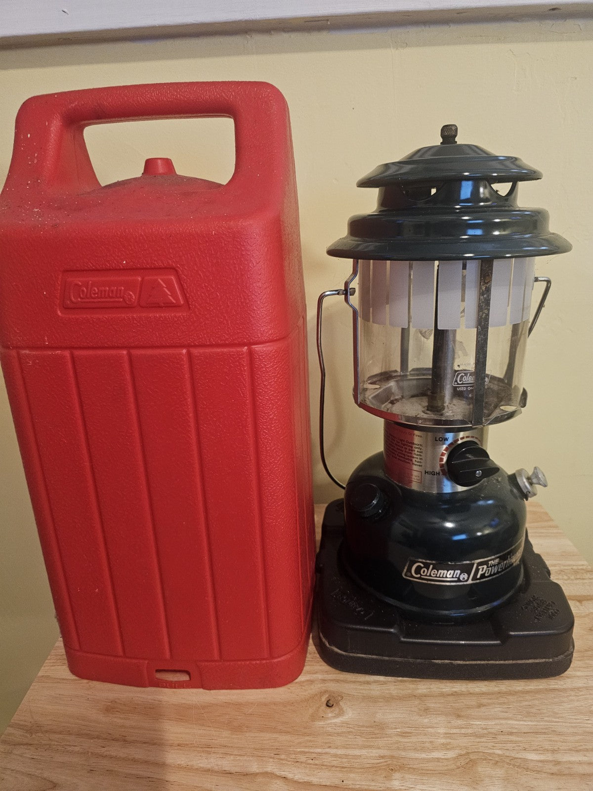 coleman powerhouse kerosene lantern glass globe double mantel mode # l290-700