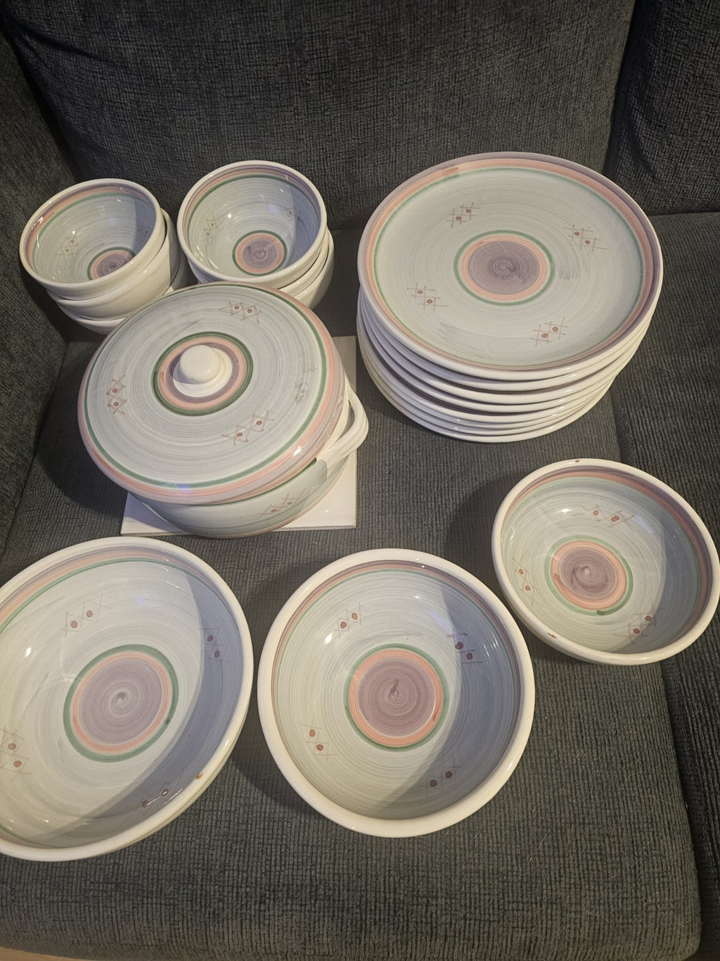 Italian 19-piece Vintage Pfaltzgraff dinner ware hand painted and discontinued