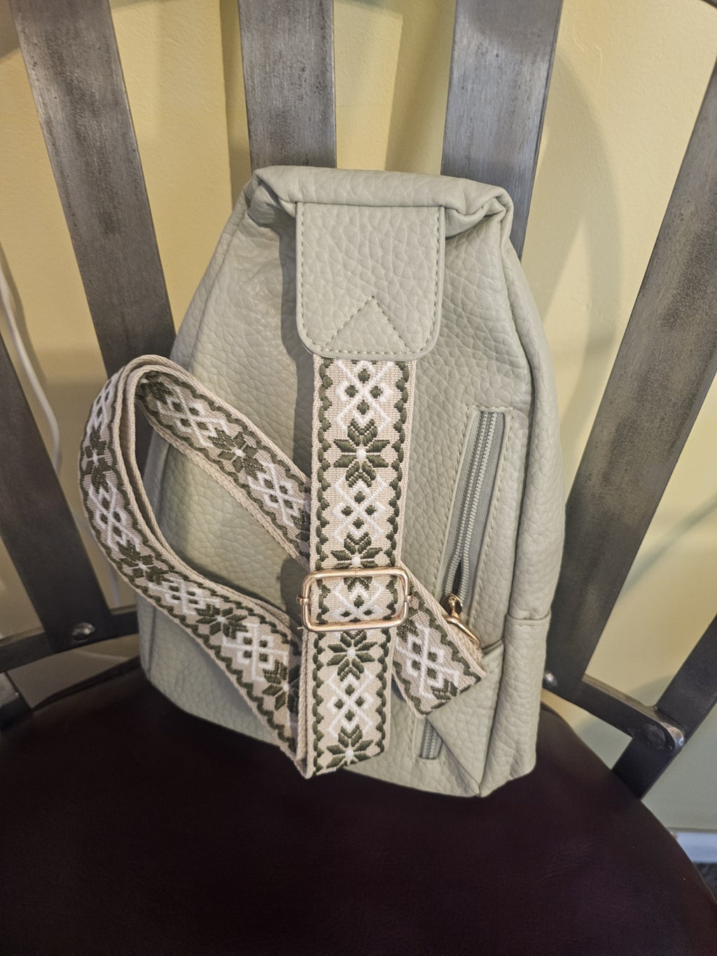 Purse Backpack Wom crossbody type backpack purse 5 zippers pockets gold hardware