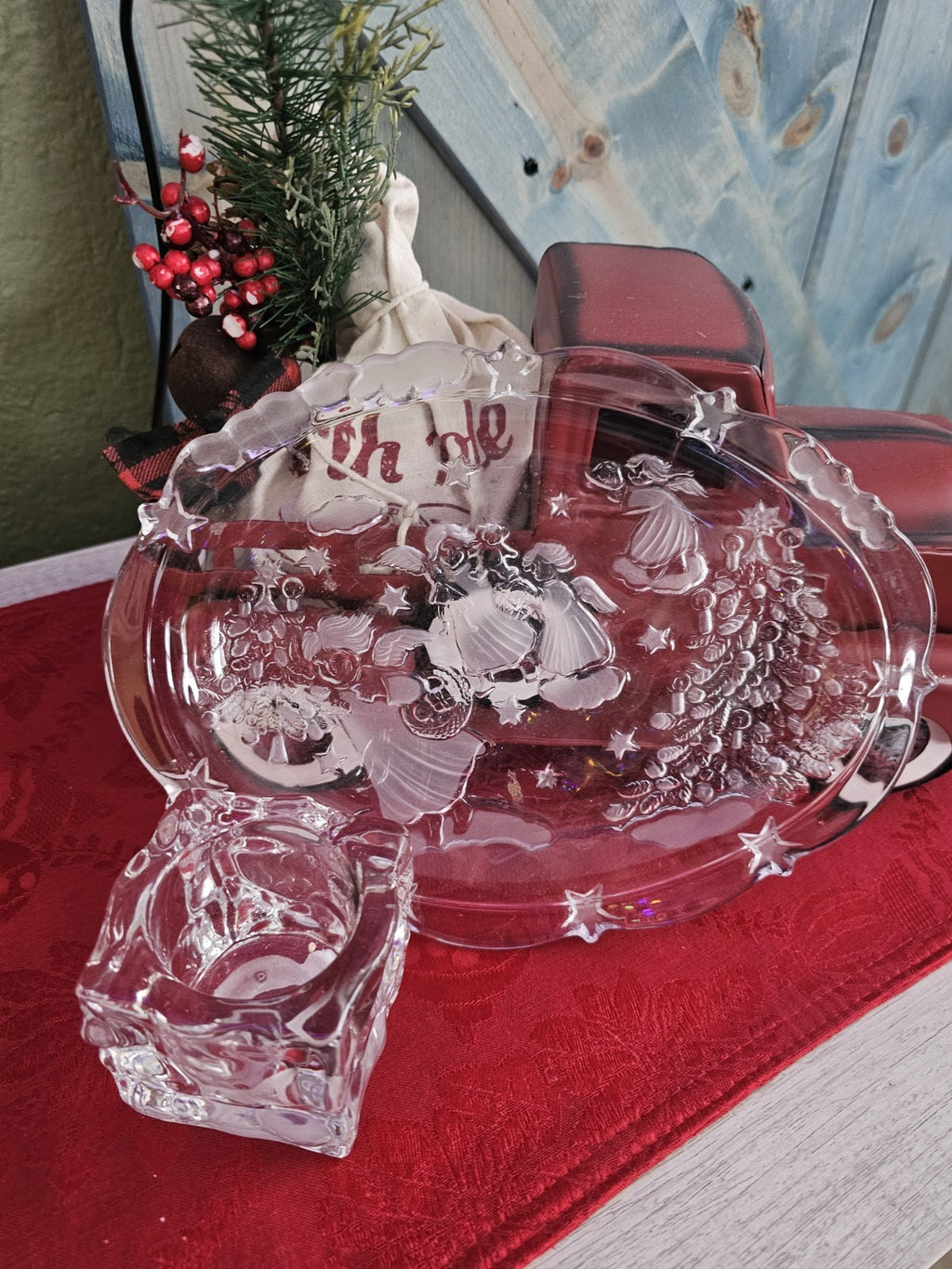 Misc partially frosted and clear mini serving platter angels with goodies
