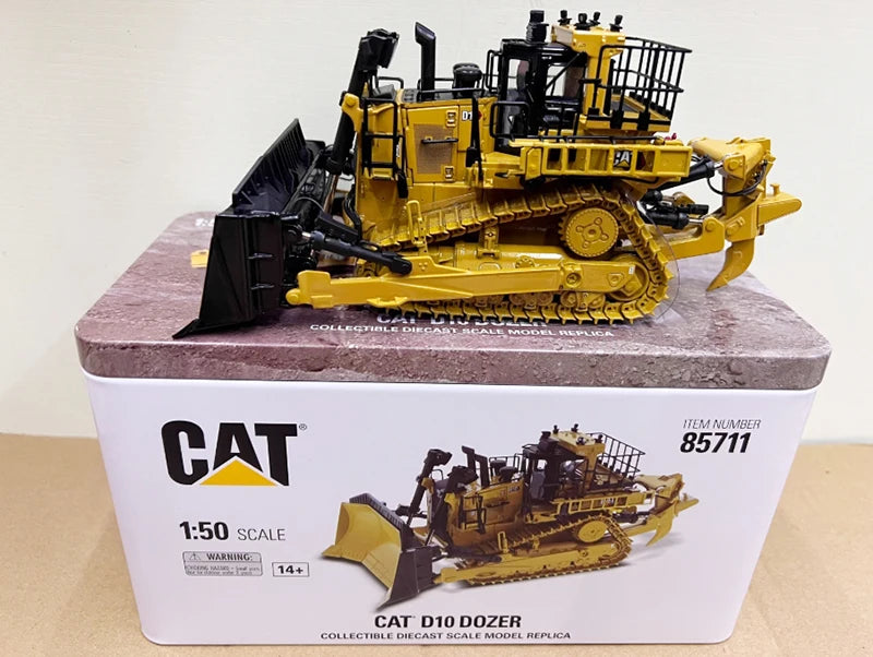 DM Diecast 1:50 Scale CAT D10 DOZER Crawler Bulldozer Alloy Engineering Forklift Model 85711 Finished Simulation Collection Gift