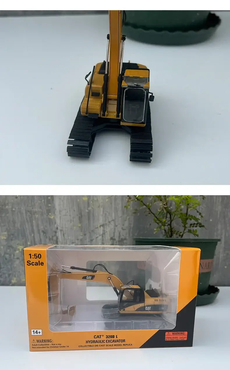 CAT 320D Excavator Model 1:50 Diecast Display