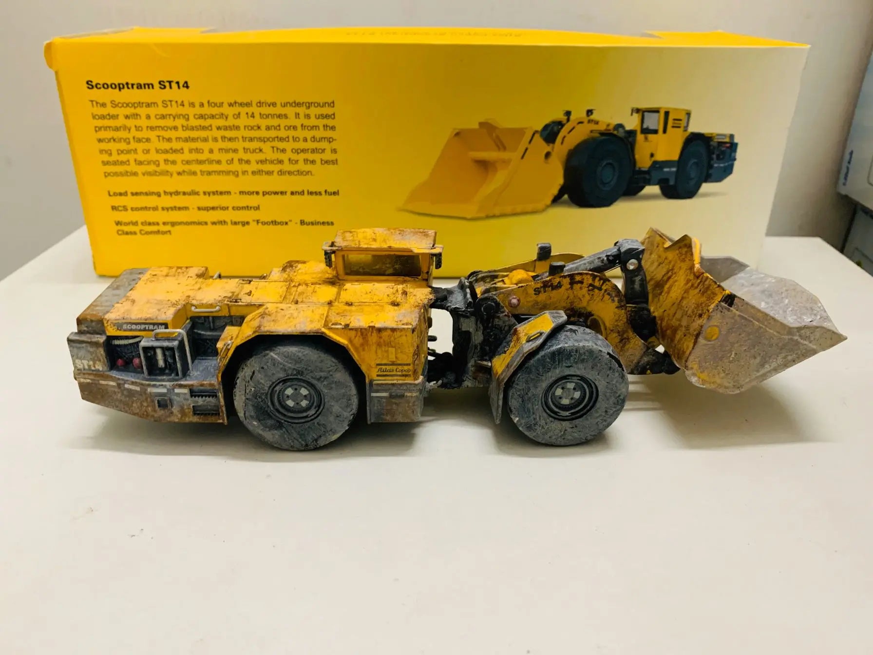 Atlas Copco Scooptram ST14 Underground Loader Muddy Edition 1/50 Scale DieCast Model New Box