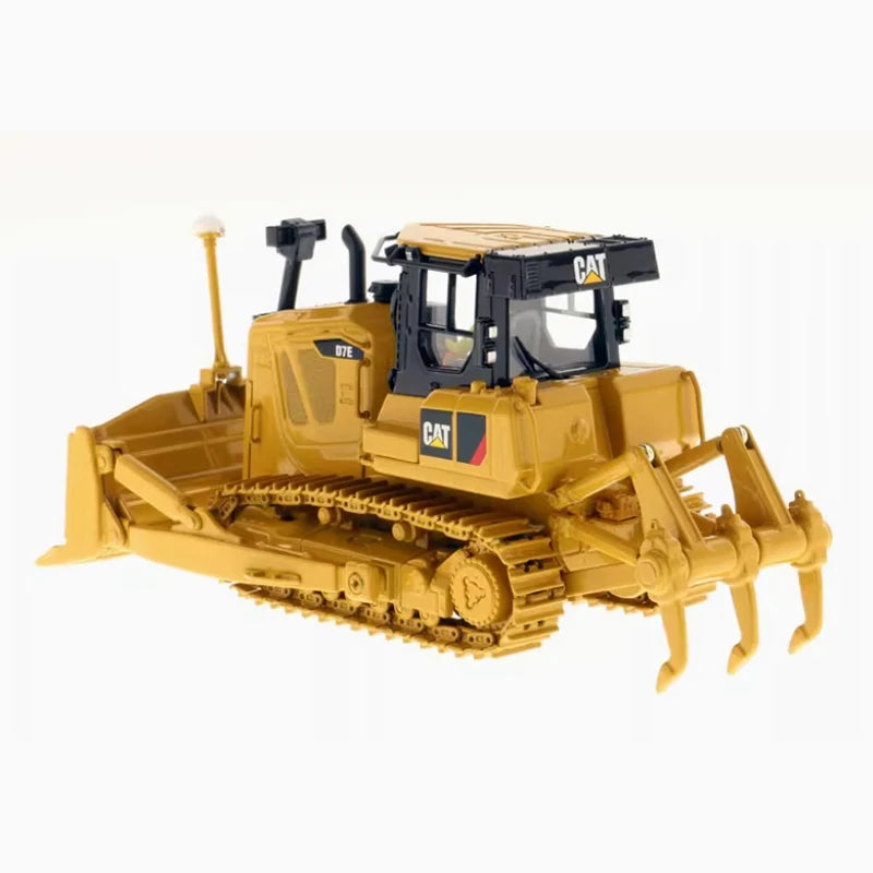 DM Diecast 1:50 Cat D7E Bulldozer Forklift Alloy Engineering Machinery Model 85224C Collection Souvenir Ornaments Toys Gift