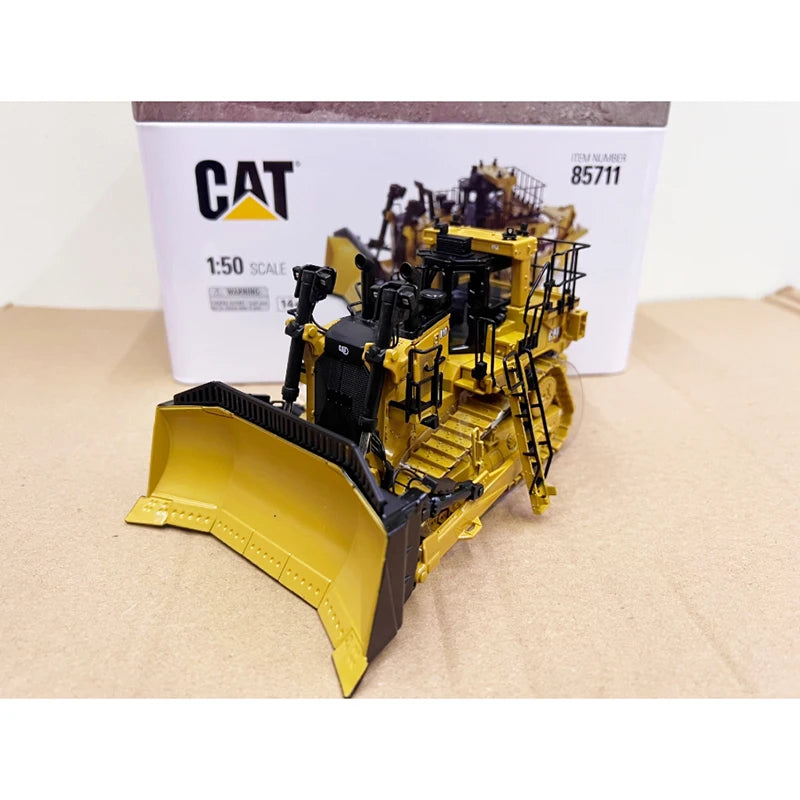 DM Diecast 1:50 Scale CAT D10 DOZER Crawler Bulldozer Alloy Engineering Forklift Model 85711 Finished Simulation Collection Gift