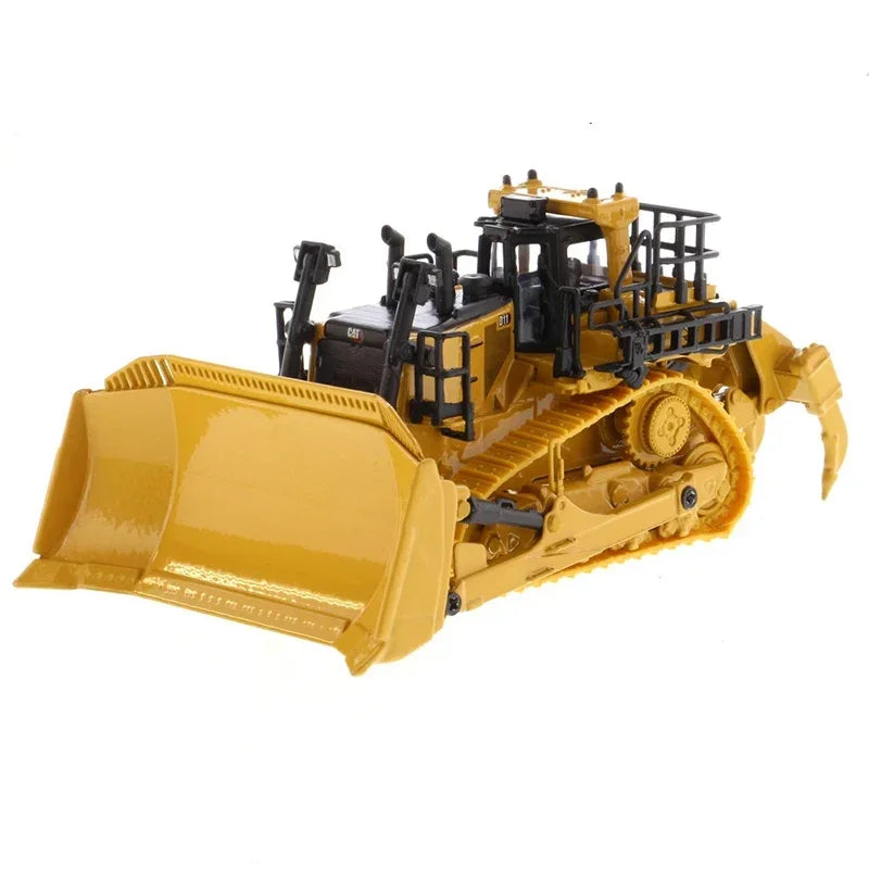 1:87 Scale DM CAT D11  Bulldozer Hook Machine Alloy Engineering Vehicle Model 85659 Collection Ornaments Souvenirs