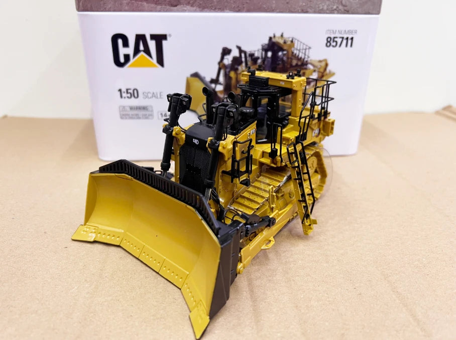 DM Diecast 1:50 Scale CAT D10 DOZER Crawler Bulldozer Alloy Engineering Forklift Model 85711 Finished Simulation Collection Gift