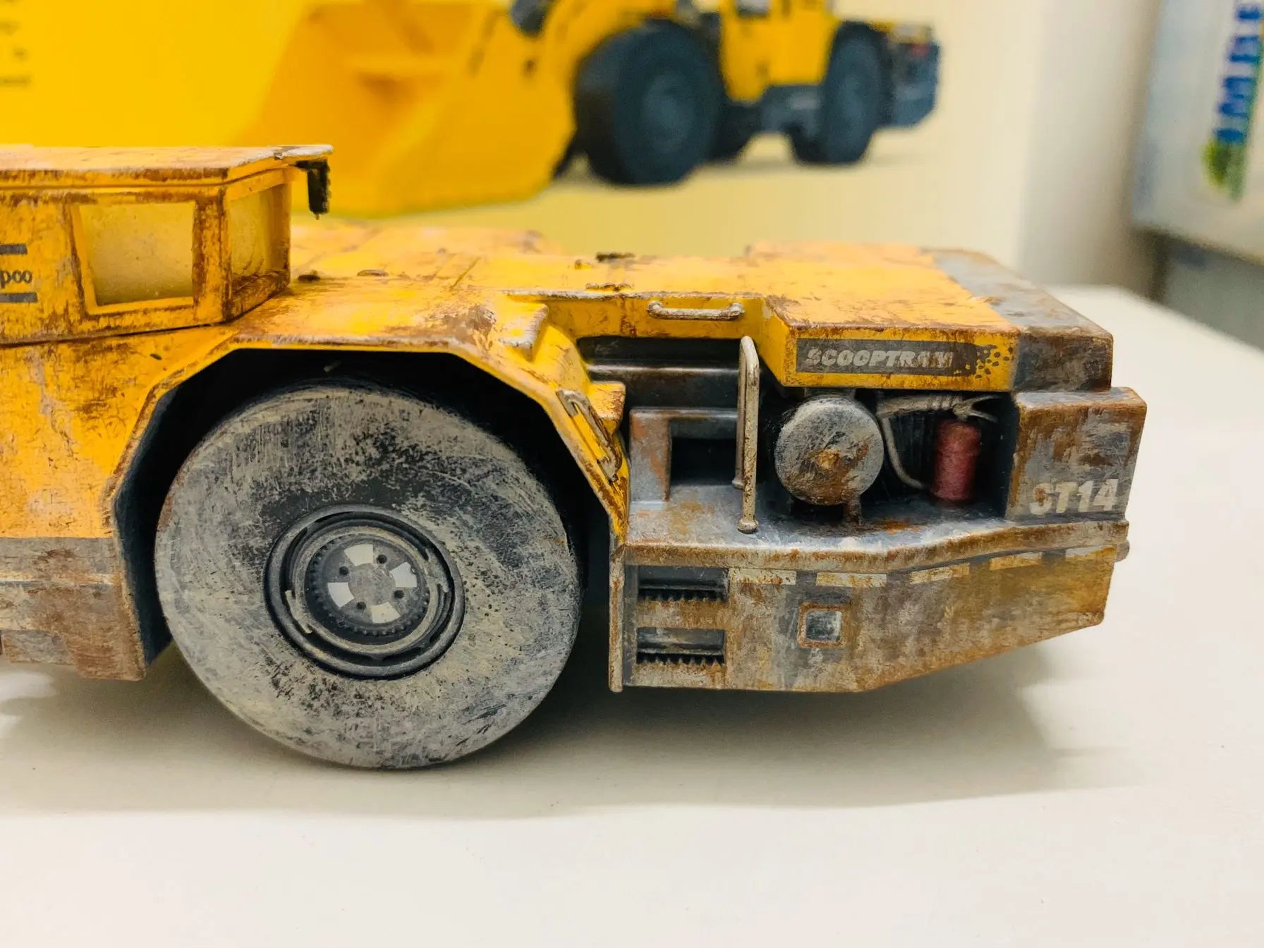 Atlas Copco Scooptram ST14 Underground Loader Muddy Edition 1/50 Scale DieCast Model New Box